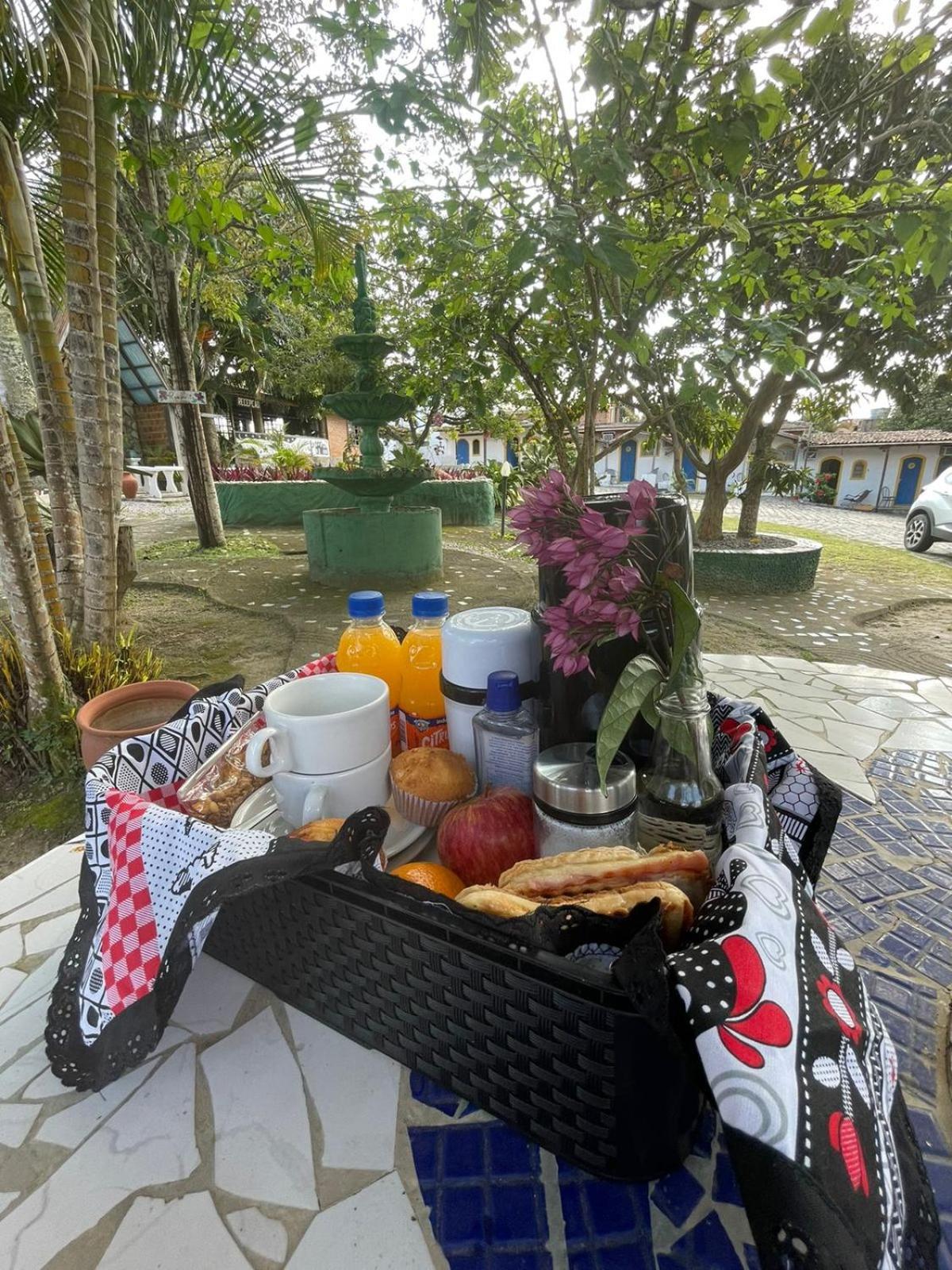 Pouzada Bom Clima - Servimos Cestas De Cafe Da Manha - Melhor Custo Beneficio Em Gravata Exterior foto
